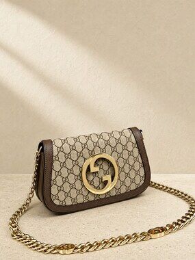 Gucci Medium Blondie Shoulder Purse in Beige Ebony GG Supreme